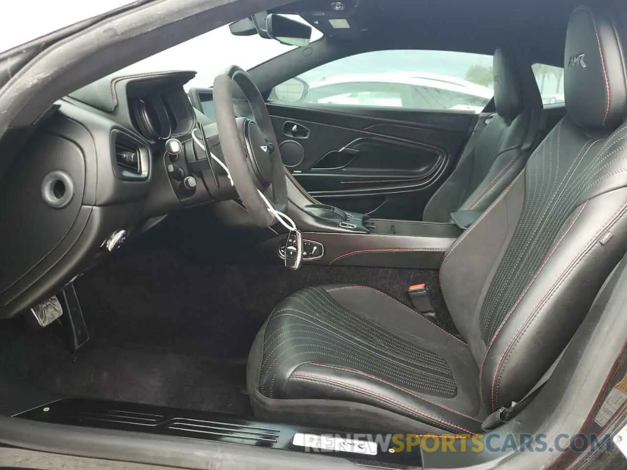 7 fotografías del automóvil dañado SCFRMFEV1KGL07949 ASTON MARTIN DB11 AMR 2019