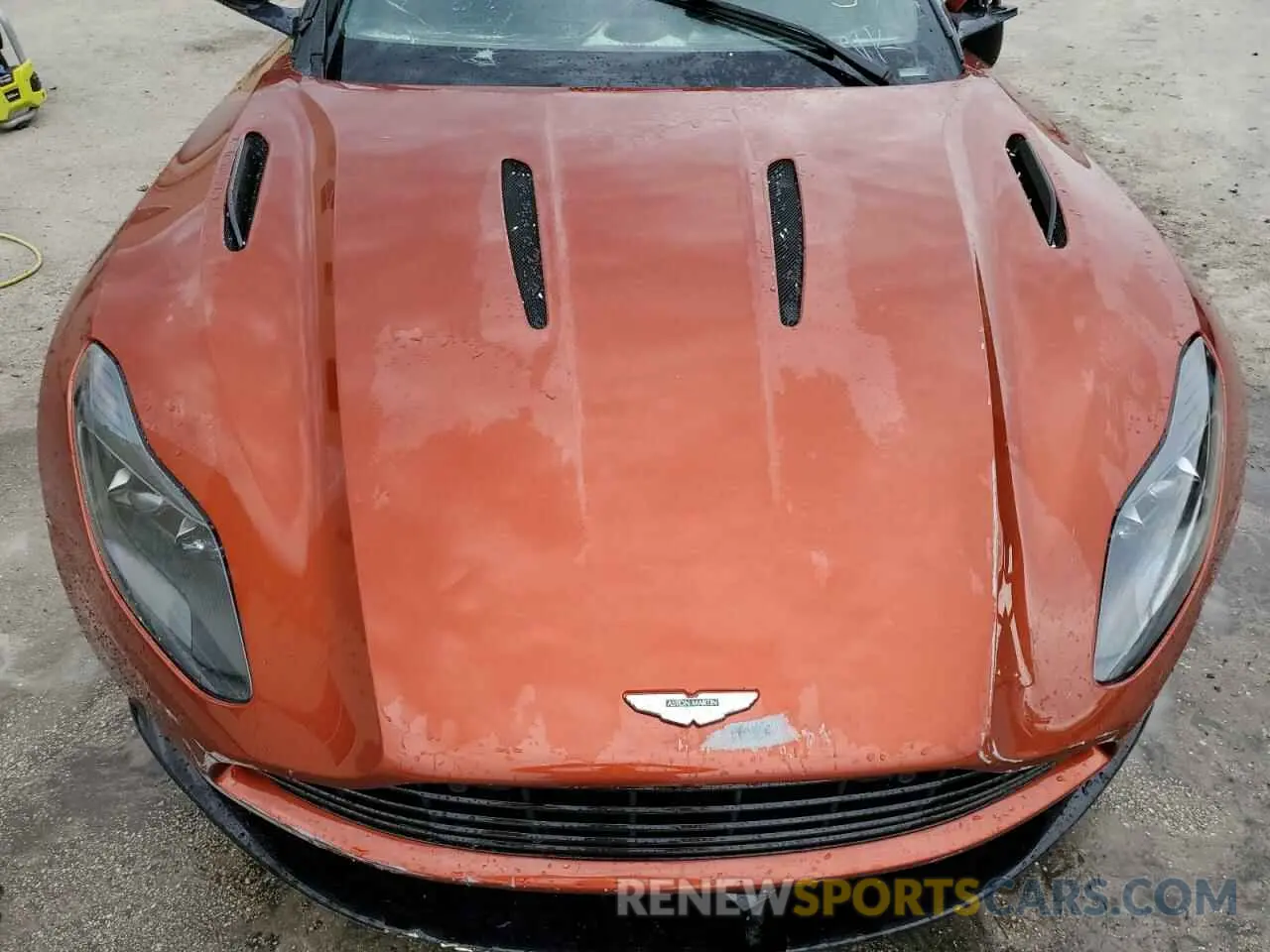7 fotografías del automóvil dañado SCFRMFEV7LGL09075 ASTON MARTIN DB11 AMR 2020