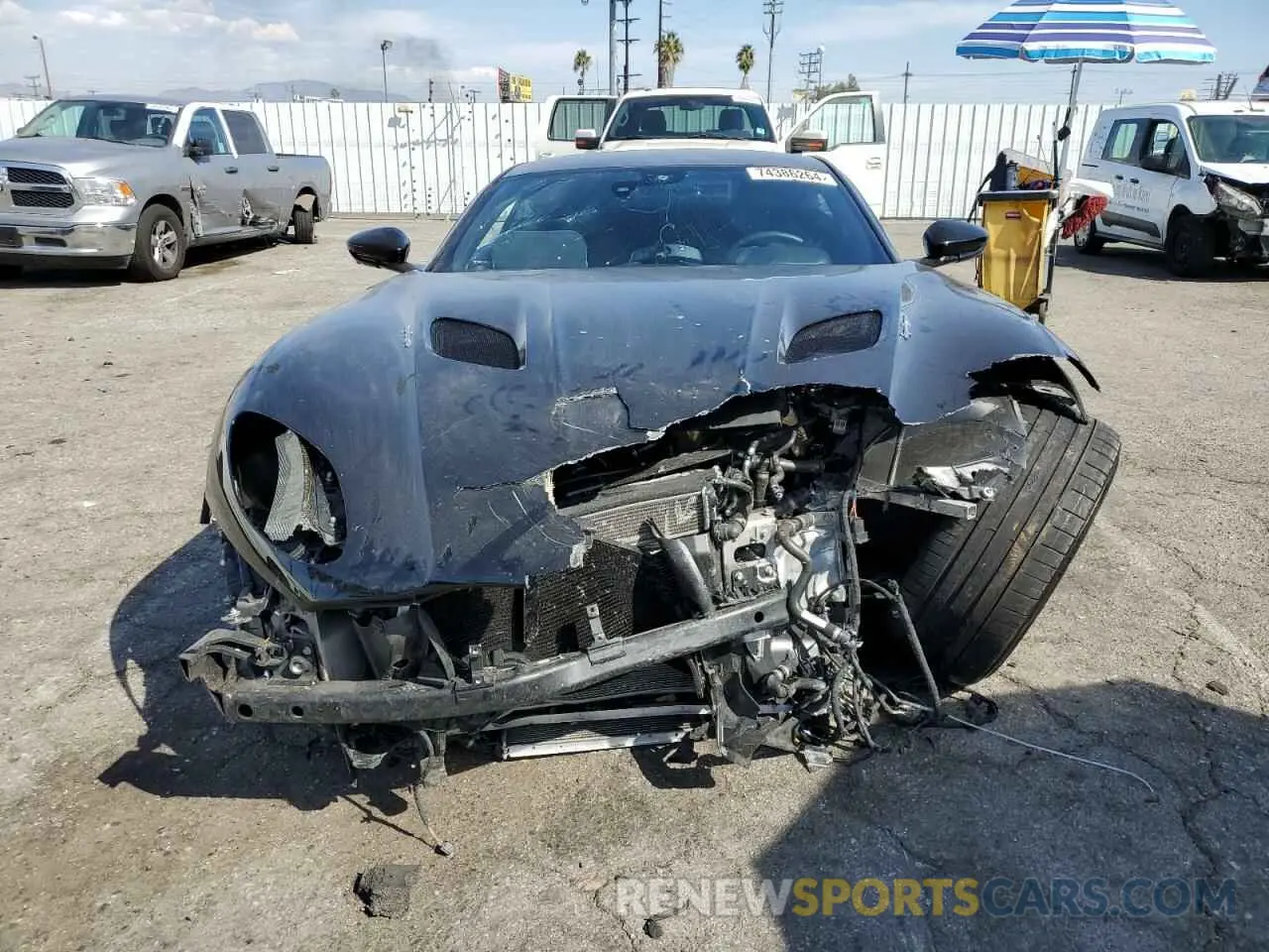 5 fotografías del automóvil dañado SCFRMHAV7LGR02212 ASTON MARTIN DBS SUPERL 2020