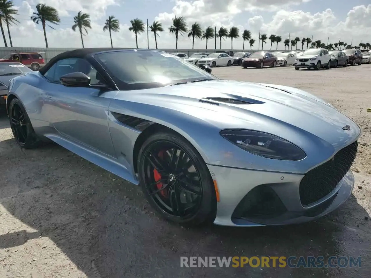 4 fotografías del automóvil dañado SCFRMHCV7MGT02465 ASTON MARTIN DBS SUPERL 2021