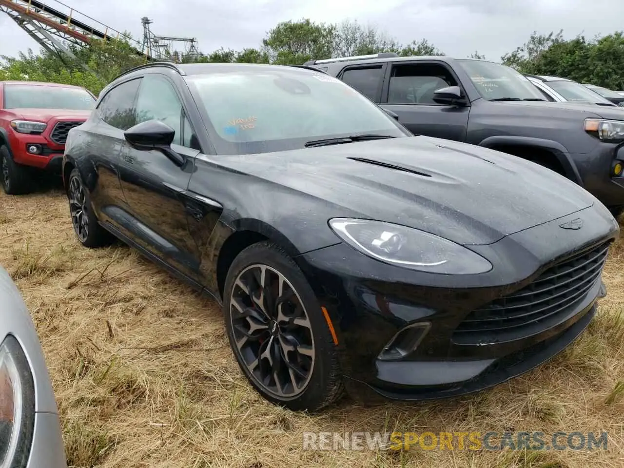 1 fotografías del automóvil dañado SCFVUJAW7MTV03128 ASTON MARTIN DBX 2021