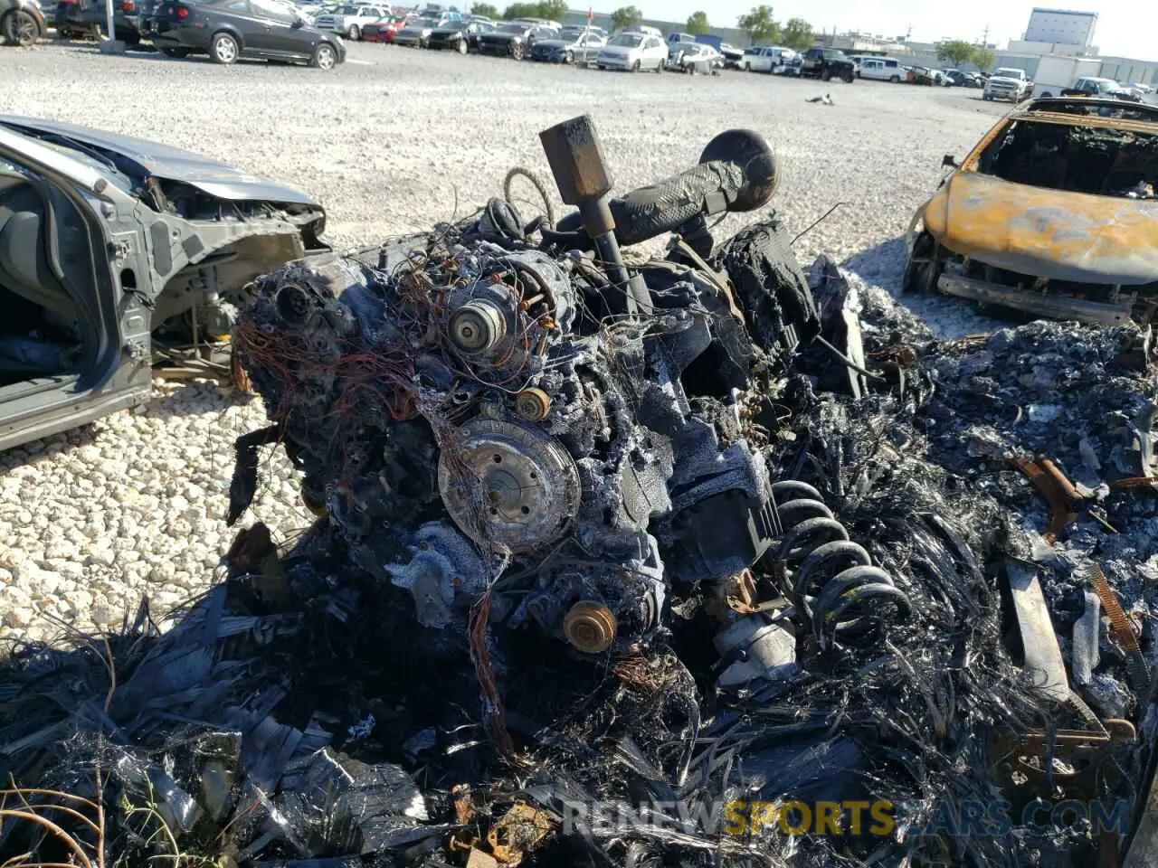 7 fotografías del automóvil dañado SCFVUJAW8MTV01517 ASTON MARTIN DBX 2021