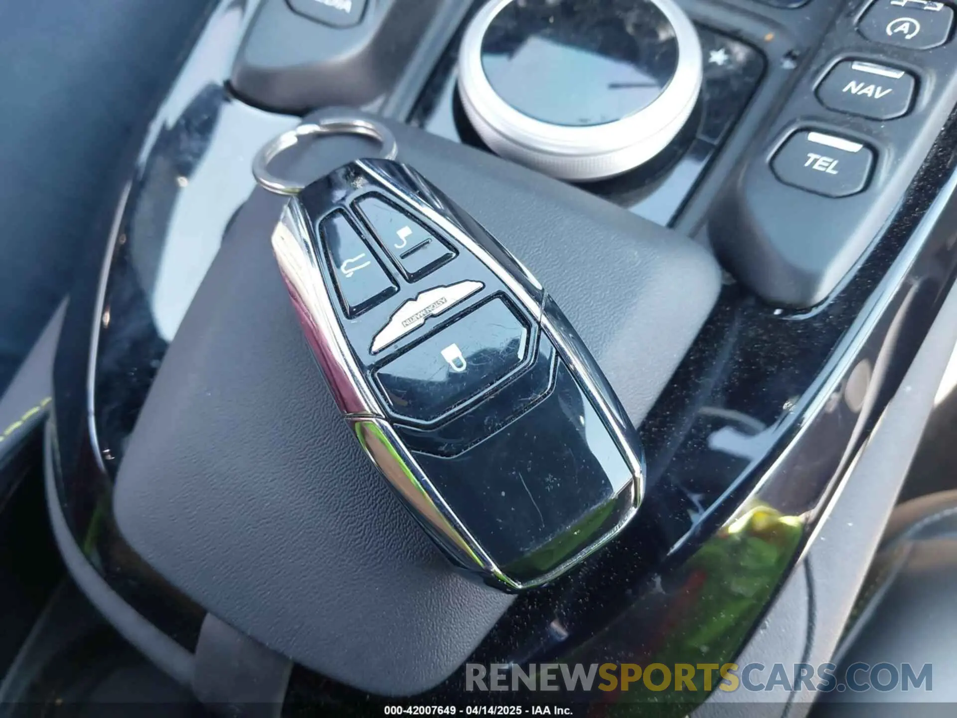 11 fotografías del automóvil dañado SCFSMGAWXPGN08553 ASTON MARTIN VANTAGE 2023