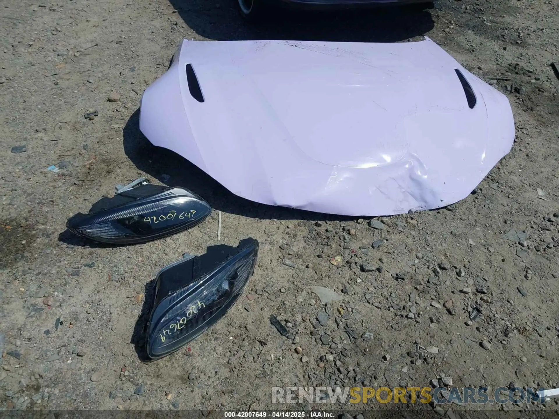 12 fotografías del automóvil dañado SCFSMGAWXPGN08553 ASTON MARTIN VANTAGE 2023