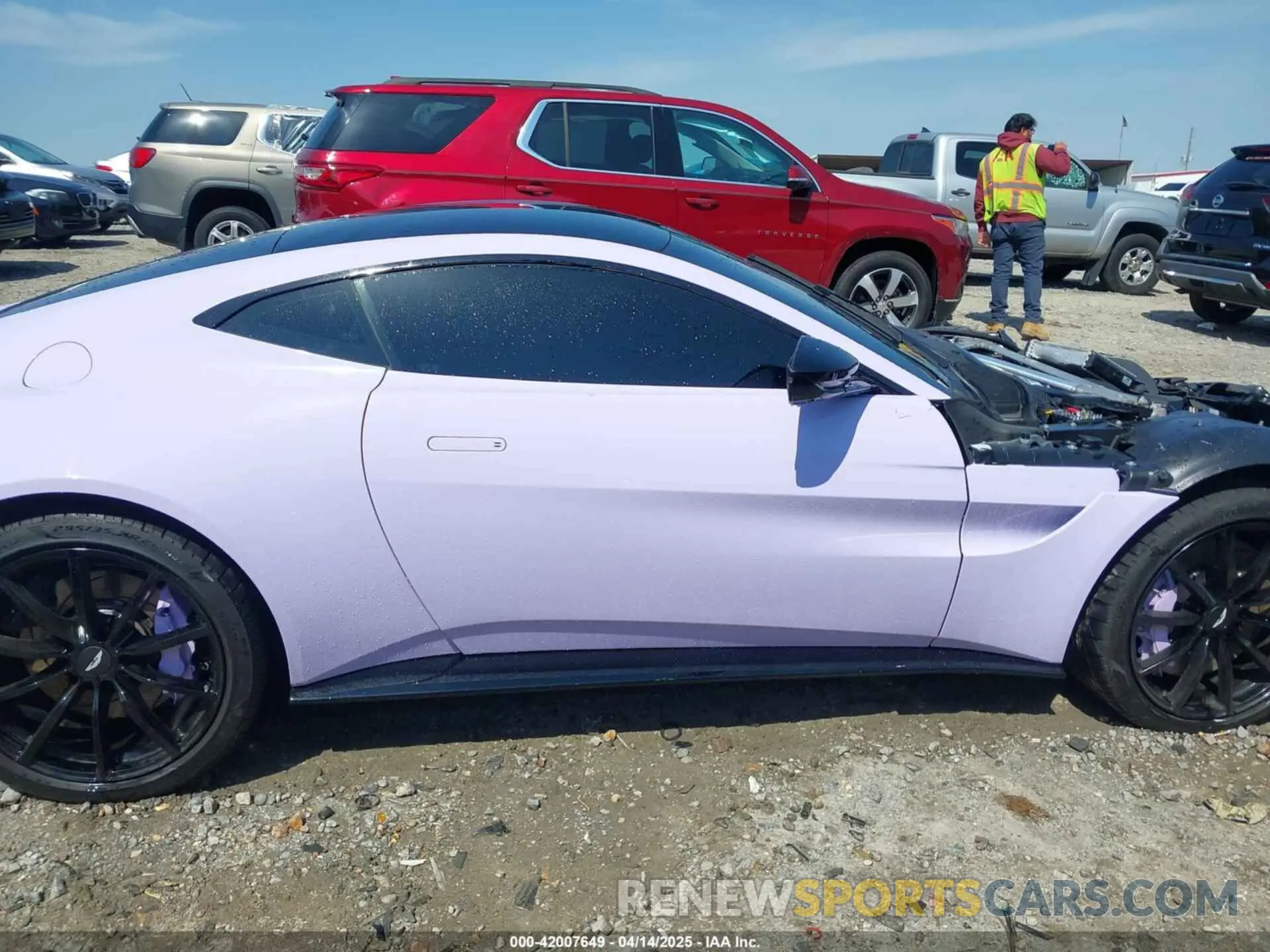 14 fotografías del automóvil dañado SCFSMGAWXPGN08553 ASTON MARTIN VANTAGE 2023