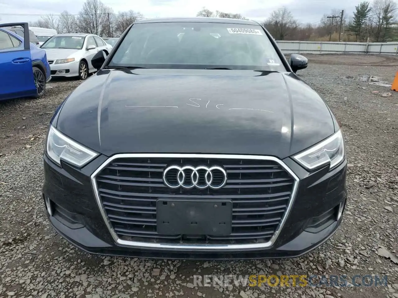5 fotografías del automóvil dañado WAUAUGFF0K1009935 AUDI A3 2019