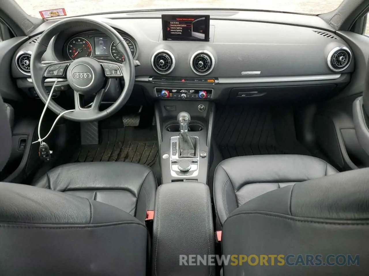 8 fotografías del automóvil dañado WAUAUGFF0K1009935 AUDI A3 2019