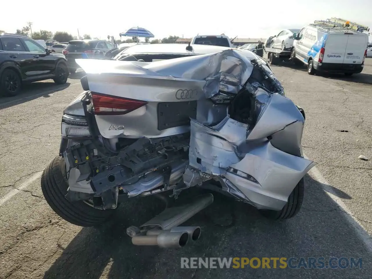 6 fotografías del automóvil dañado WAUAUGFF0K1020594 AUDI A3 2019