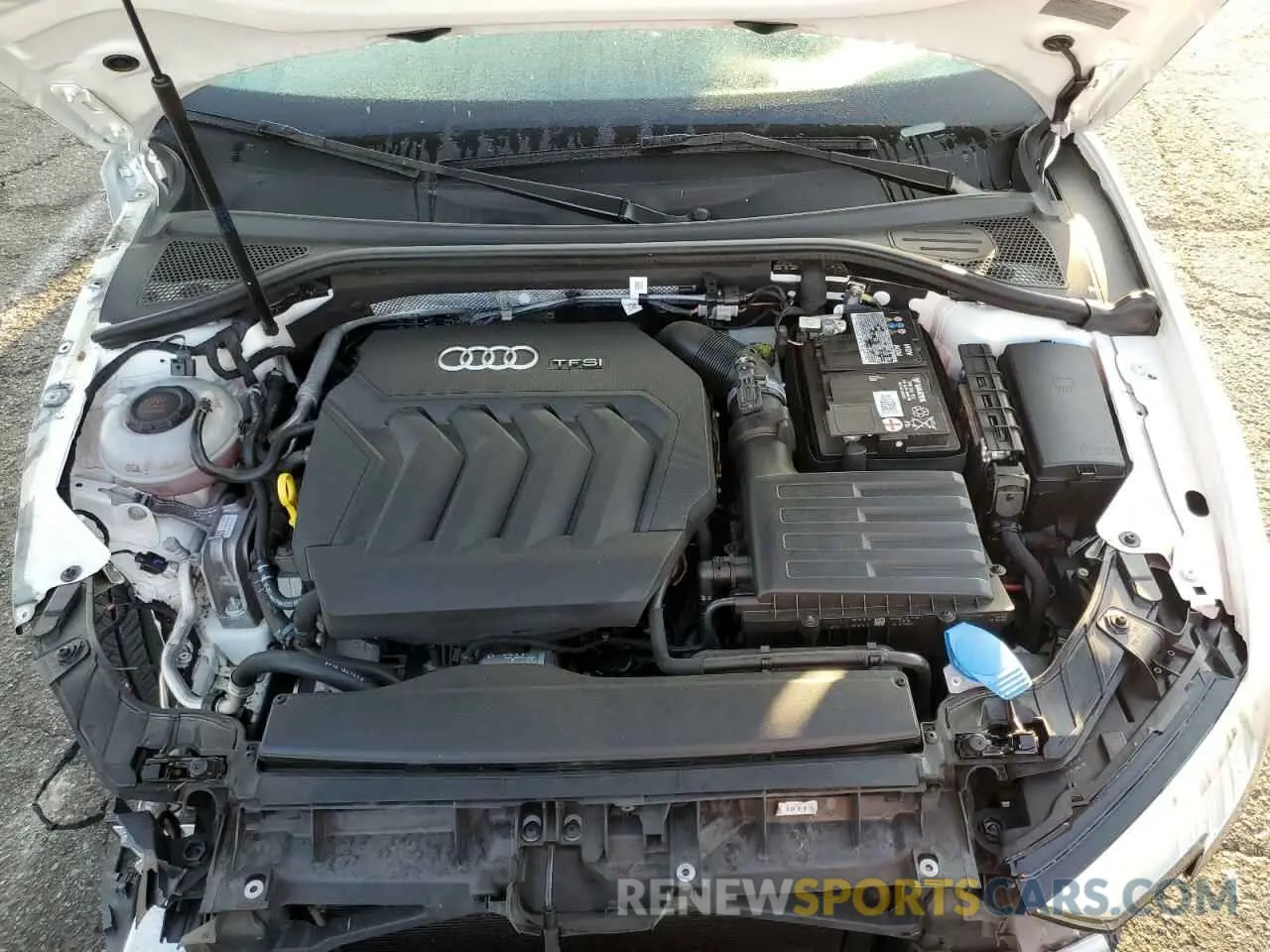 11 fotografías del automóvil dañado WAUAUGFF0KA107685 AUDI A3 2019