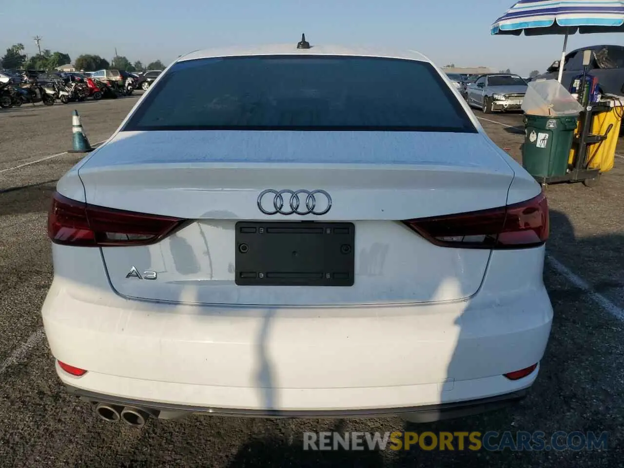 6 fotografías del automóvil dañado WAUAUGFF0KA107685 AUDI A3 2019