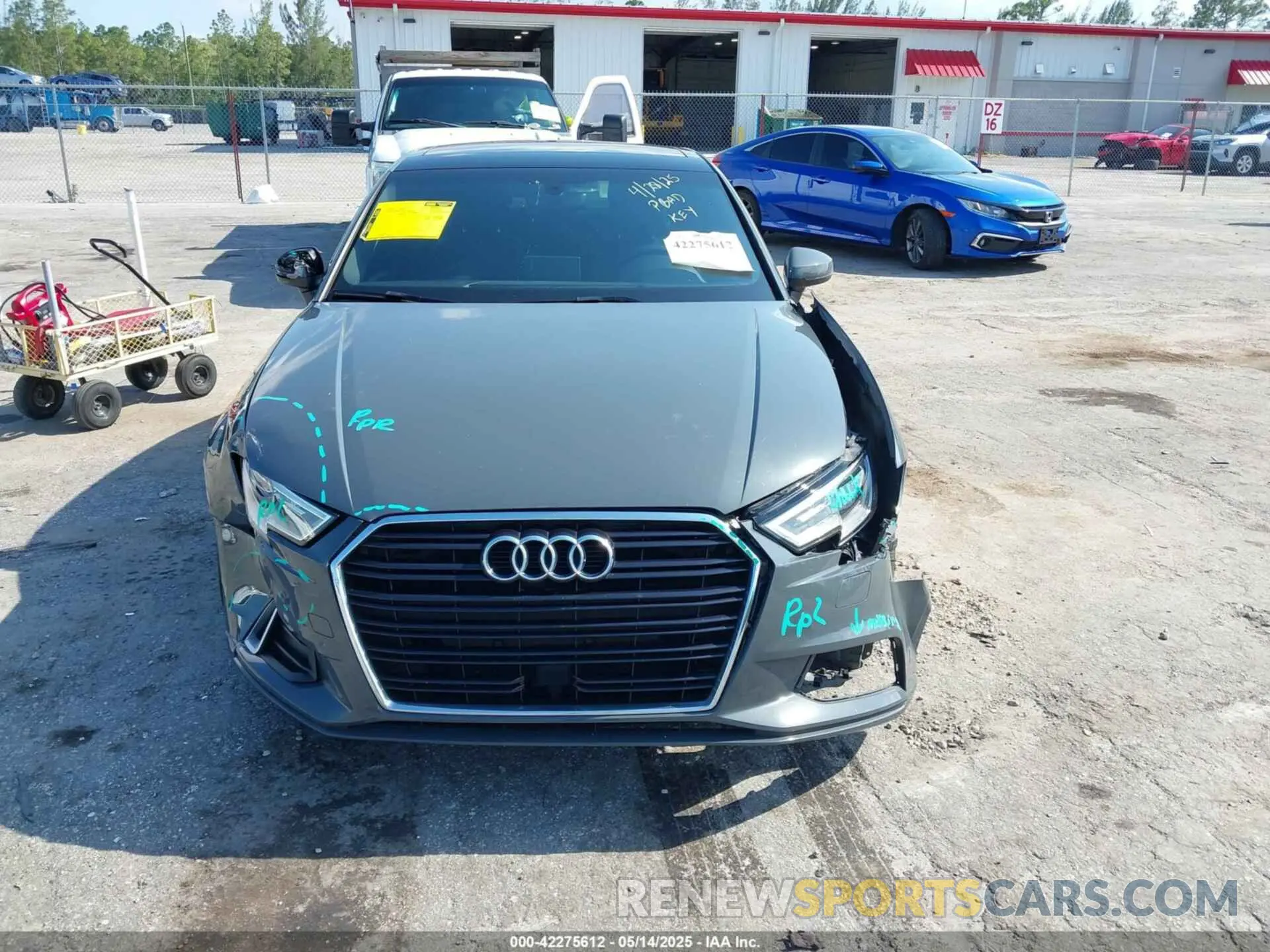 12 fotografías del automóvil dañado WAUAUGFF1K1014982 AUDI A3 2019