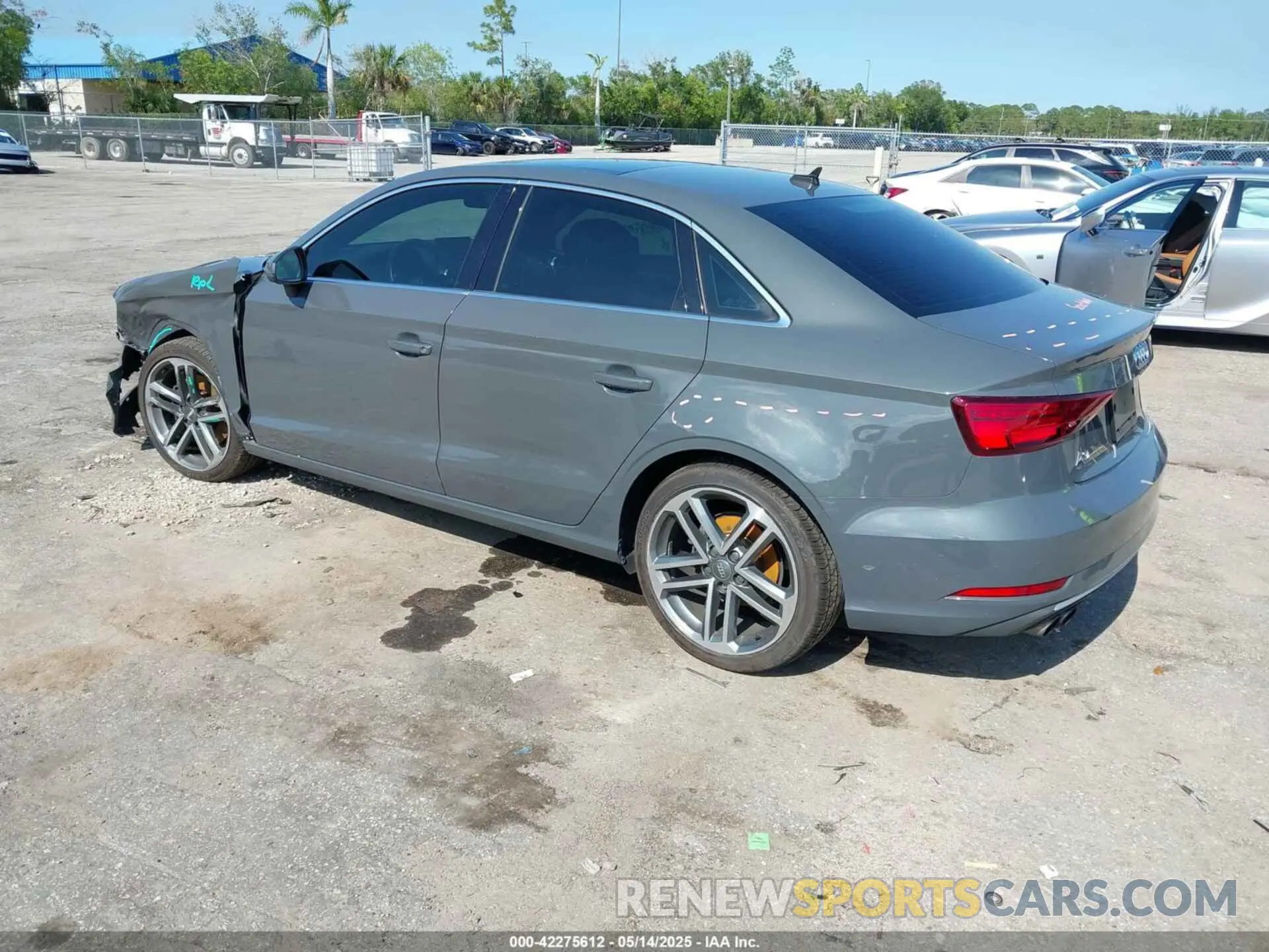 3 fotografías del automóvil dañado WAUAUGFF1K1014982 AUDI A3 2019