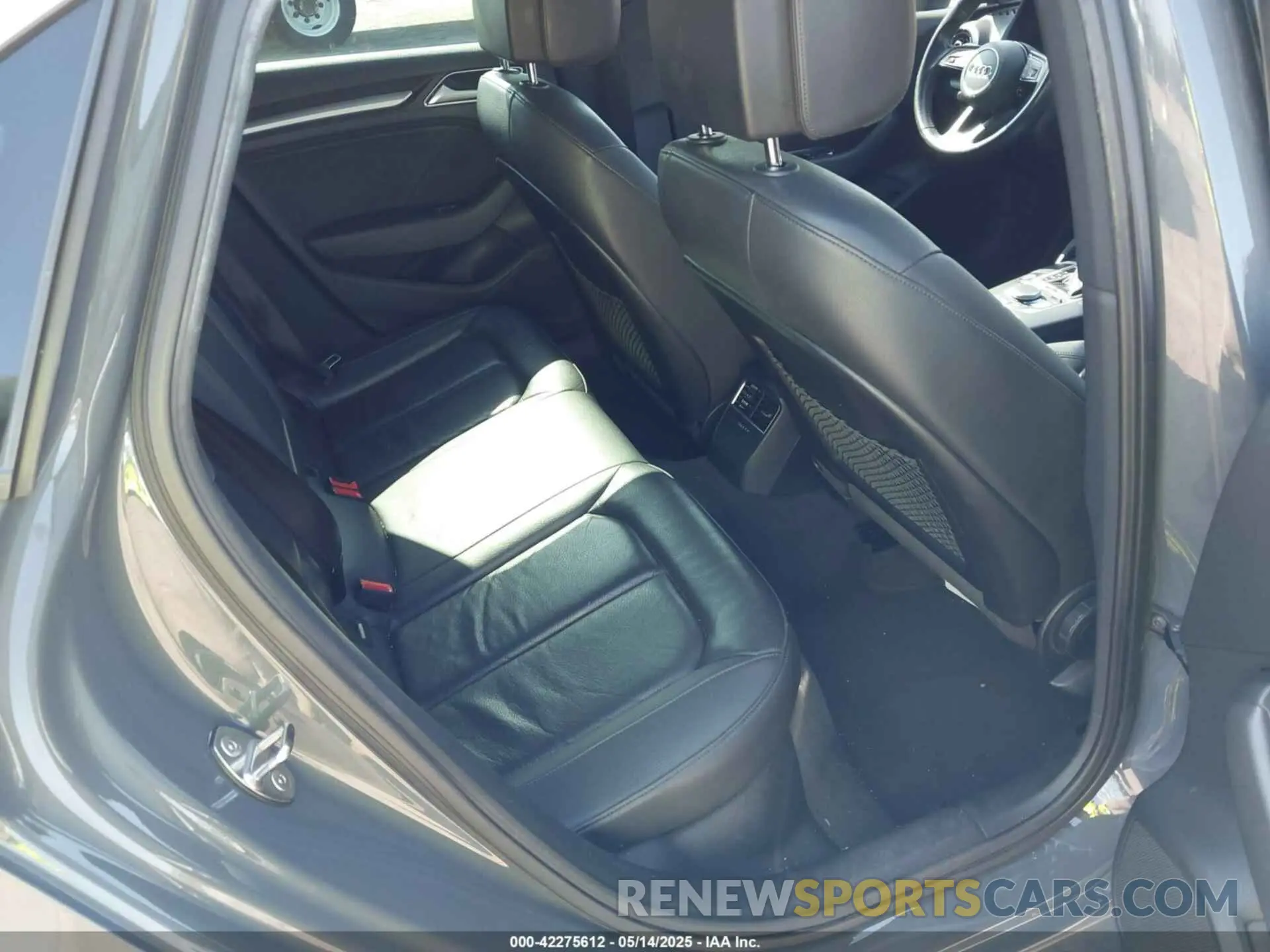 8 fotografías del automóvil dañado WAUAUGFF1K1014982 AUDI A3 2019