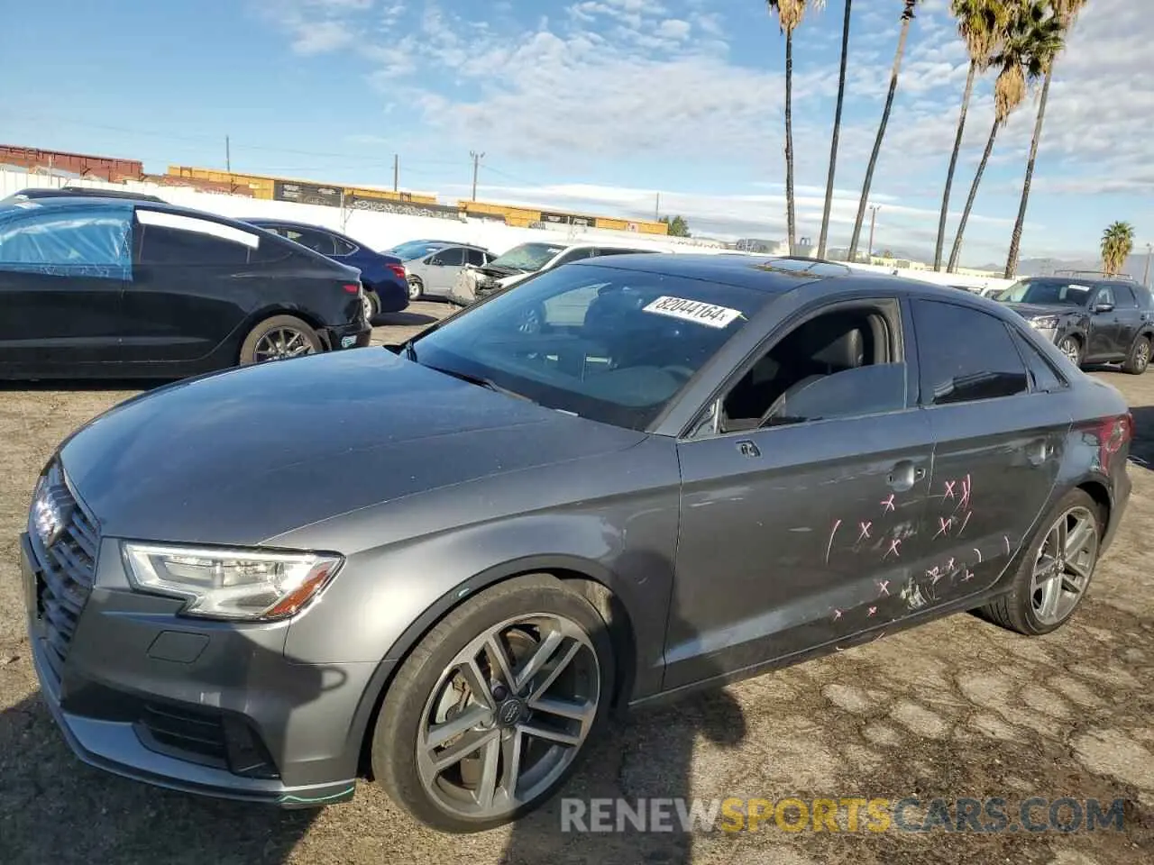 1 fotografías del automóvil dañado WAUAUGFF2KA088332 AUDI A3 2019