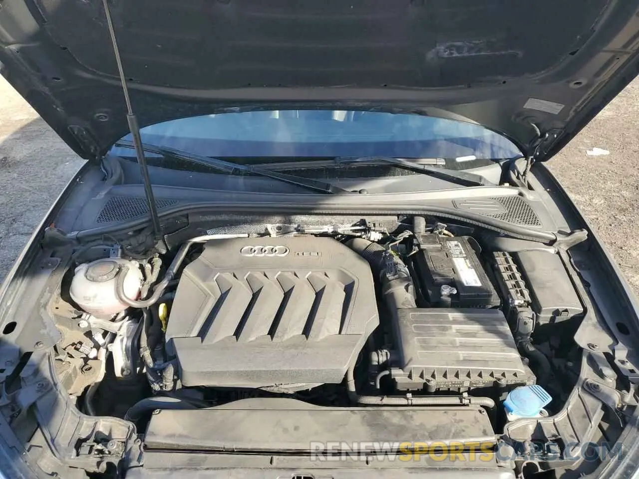 11 fotografías del automóvil dañado WAUAUGFF2KA088332 AUDI A3 2019