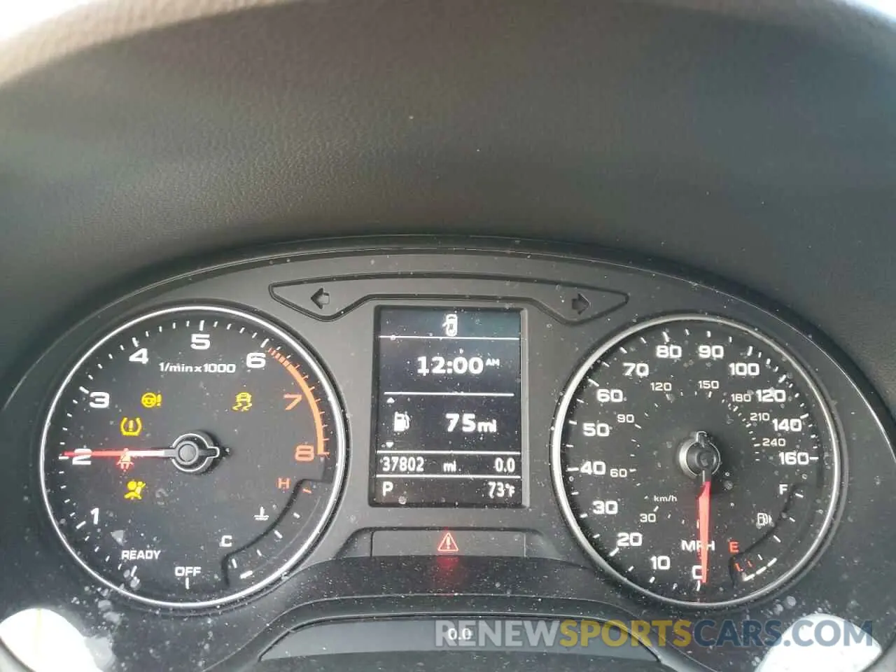 9 fotografías del automóvil dañado WAUAUGFF2KA088332 AUDI A3 2019