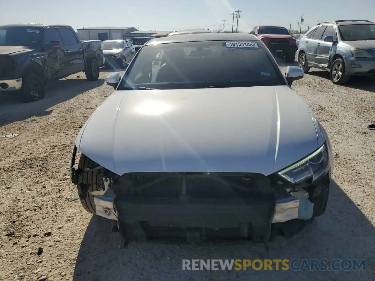 5 fotografías del automóvil dañado WAUAUGFF3KA118230 AUDI A3 2019