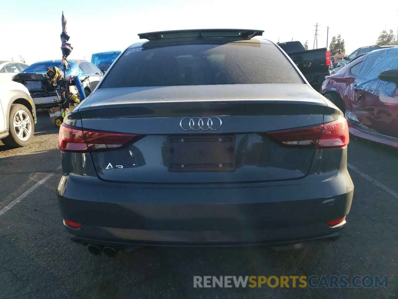 6 fotografías del automóvil dañado WAUAUGFF4KA086954 AUDI A3 2019