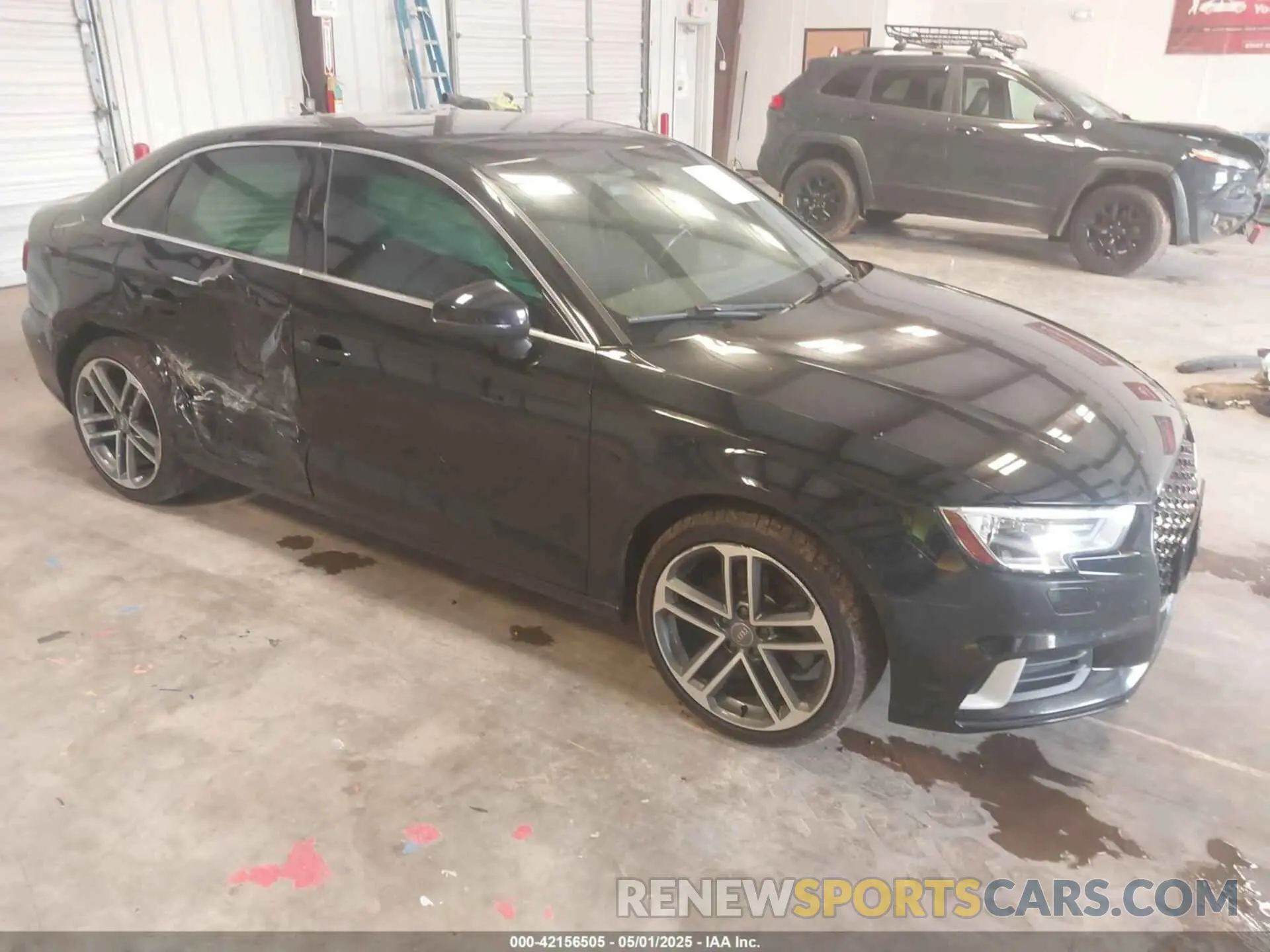 1 fotografías del automóvil dañado WAUAUGFF5K1010952 AUDI A3 2019
