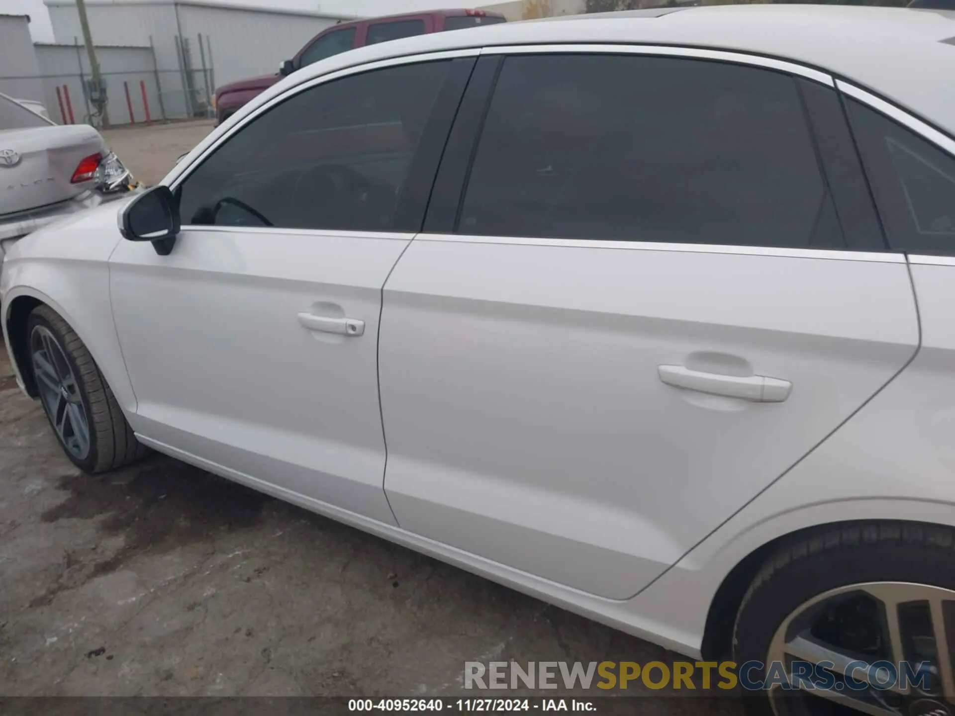 14 fotografías del automóvil dañado WAUAUGFF5K1014435 AUDI A3 2019