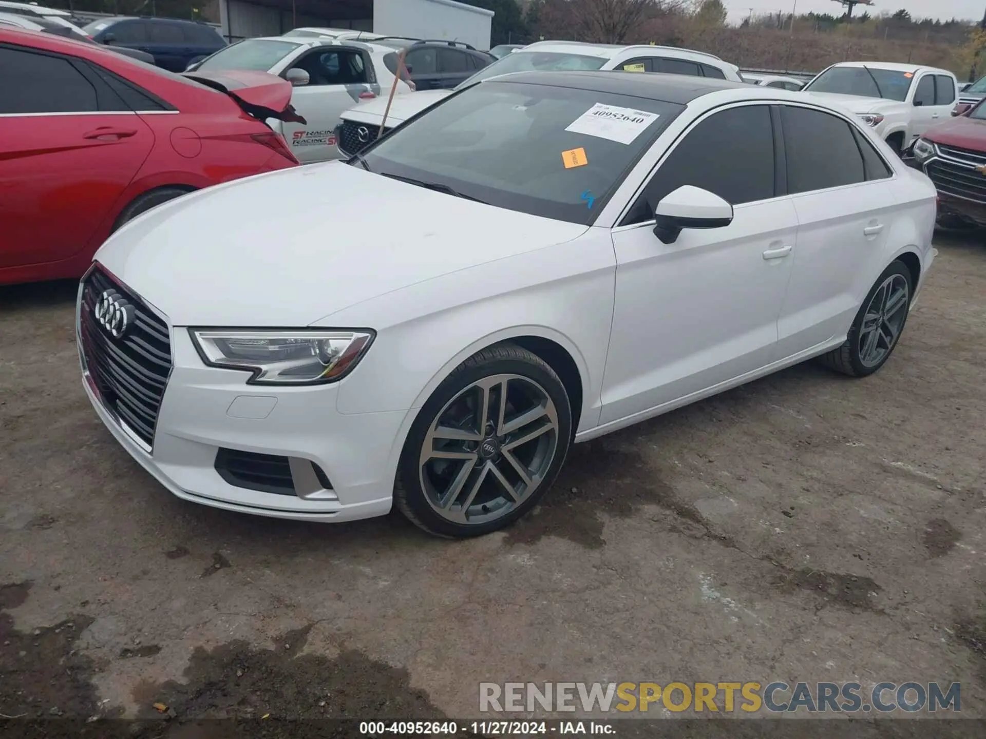 2 fotografías del automóvil dañado WAUAUGFF5K1014435 AUDI A3 2019
