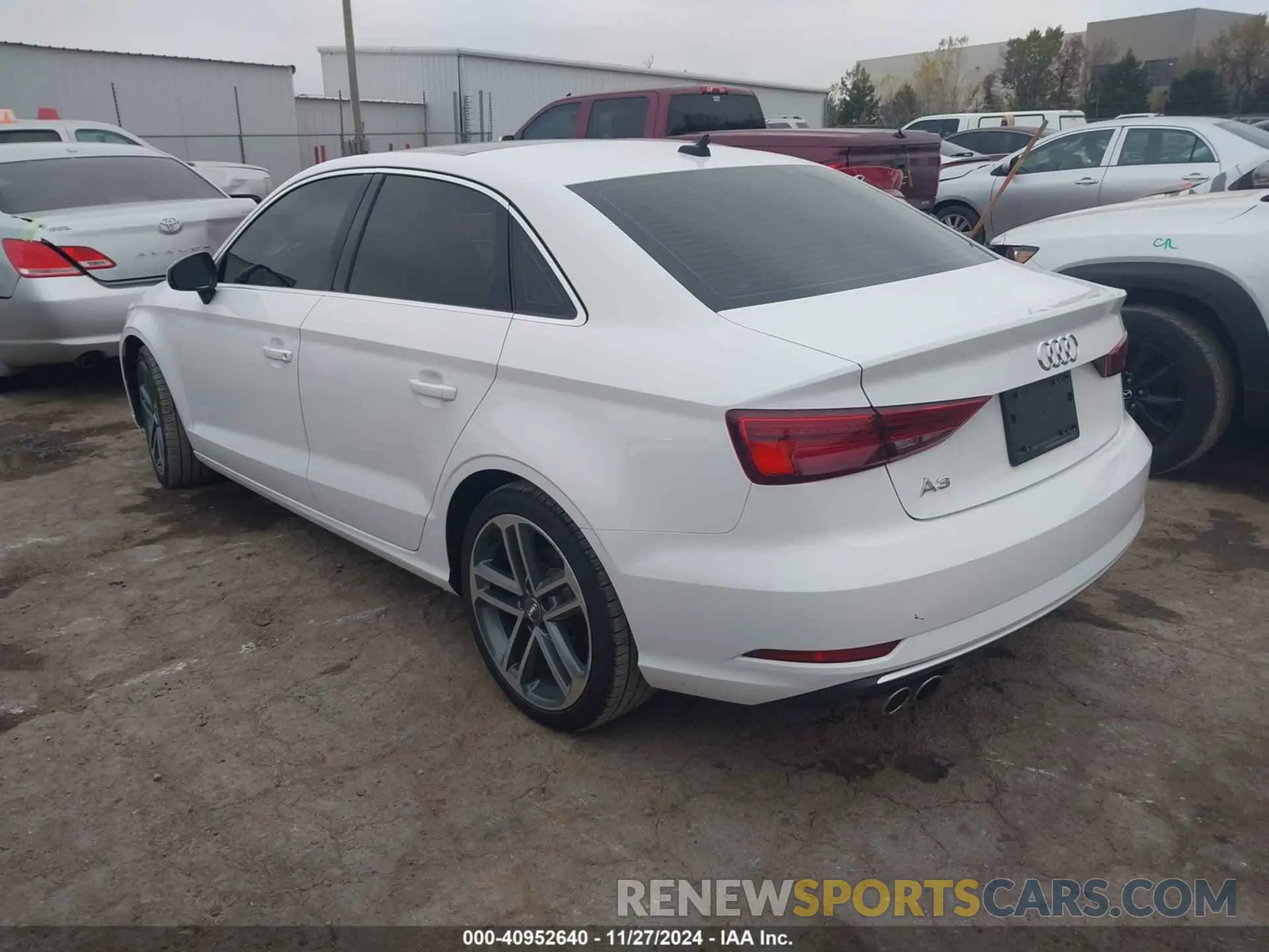 3 fotografías del automóvil dañado WAUAUGFF5K1014435 AUDI A3 2019