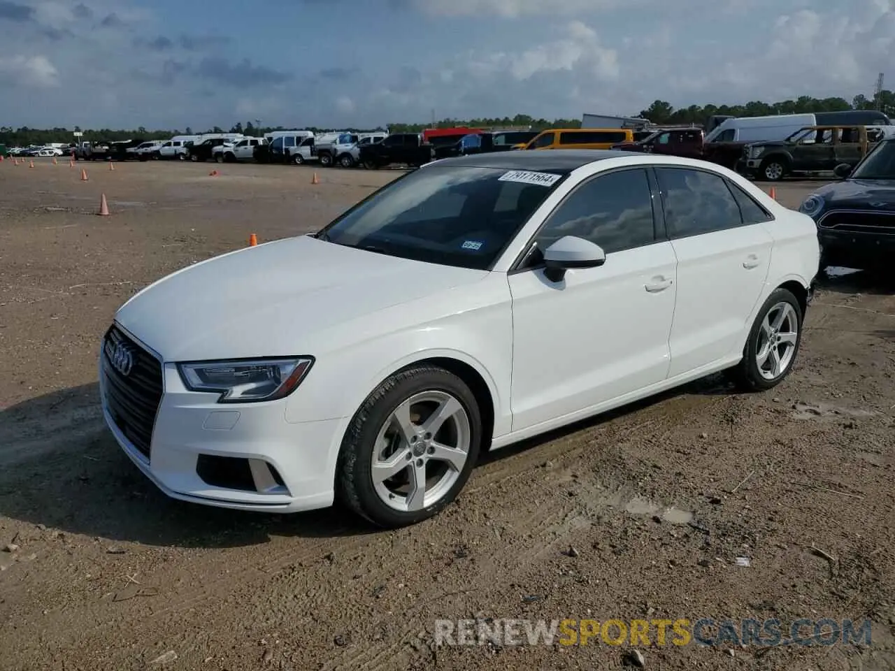 1 fotografías del automóvil dañado WAUAUGFF5KA078247 AUDI A3 2019