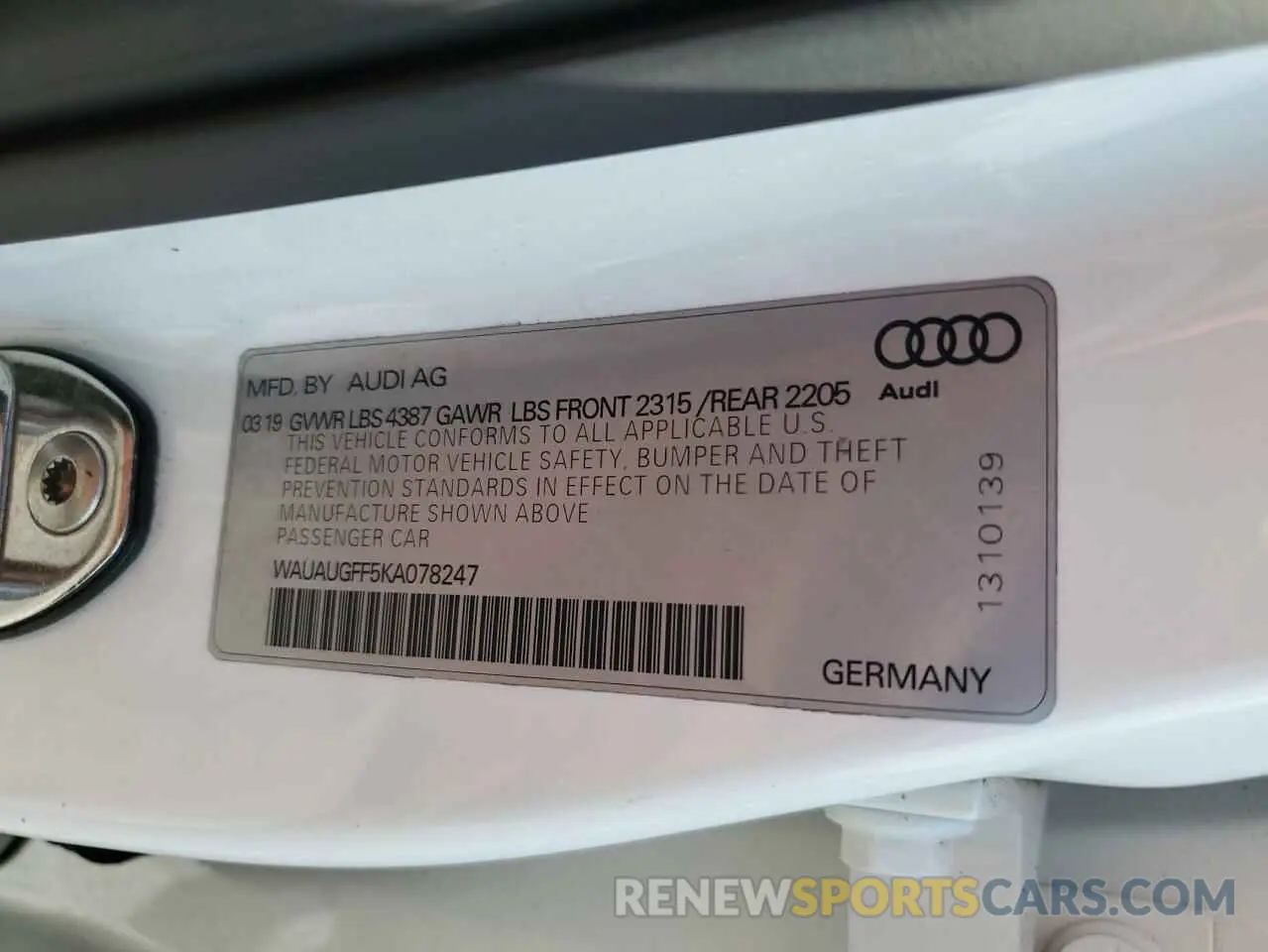 13 fotografías del automóvil dañado WAUAUGFF5KA078247 AUDI A3 2019