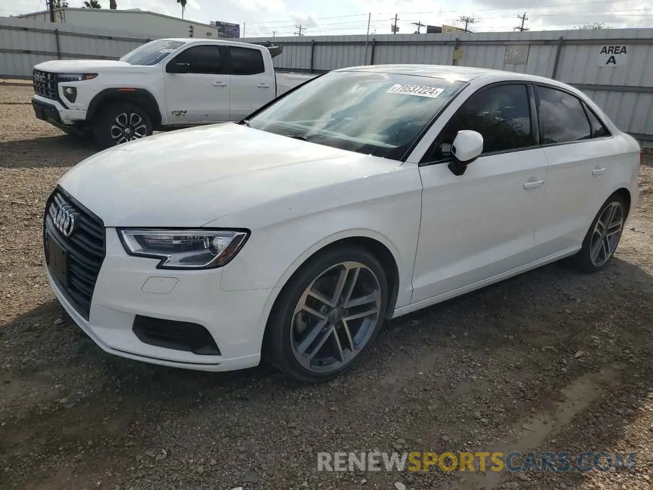 1 fotografías del automóvil dañado WAUAUGFF5KA106564 AUDI A3 2019