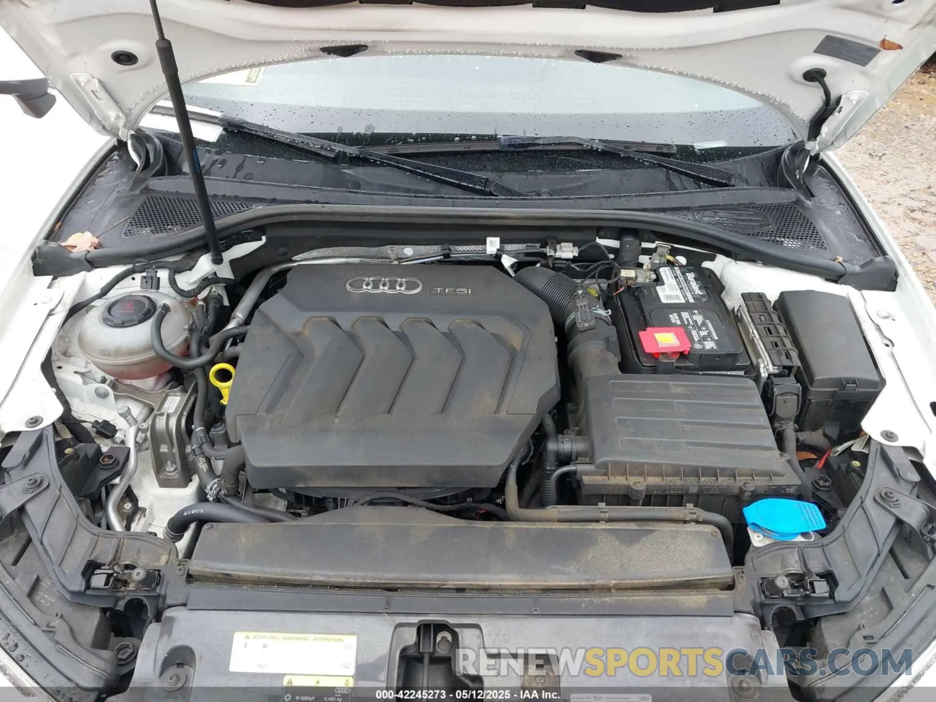 10 fotografías del automóvil dañado WAUAUGFF6K1010085 AUDI A3 2019