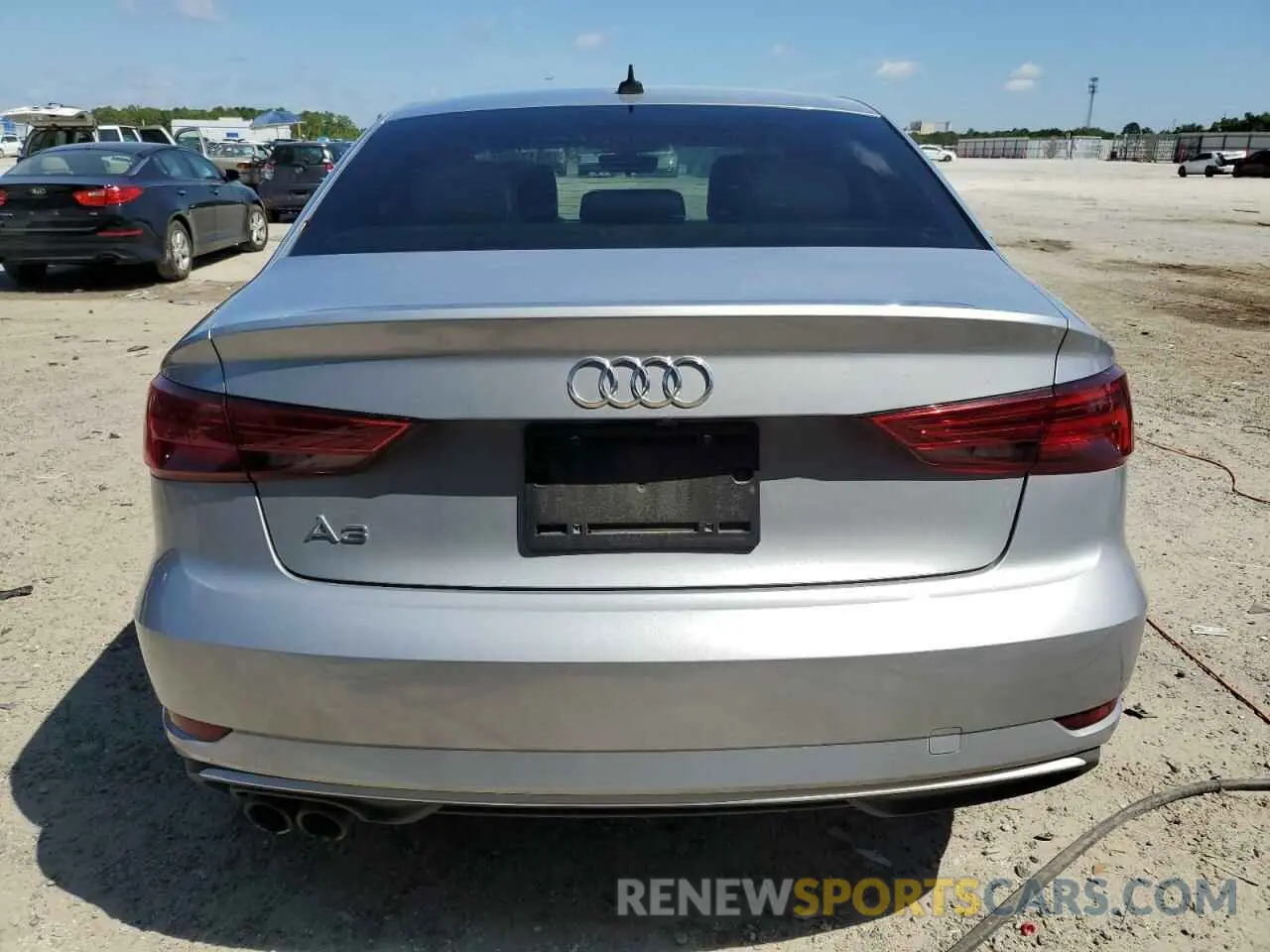 6 fotografías del automóvil dañado WAUAUGFF8K1016034 AUDI A3 2019