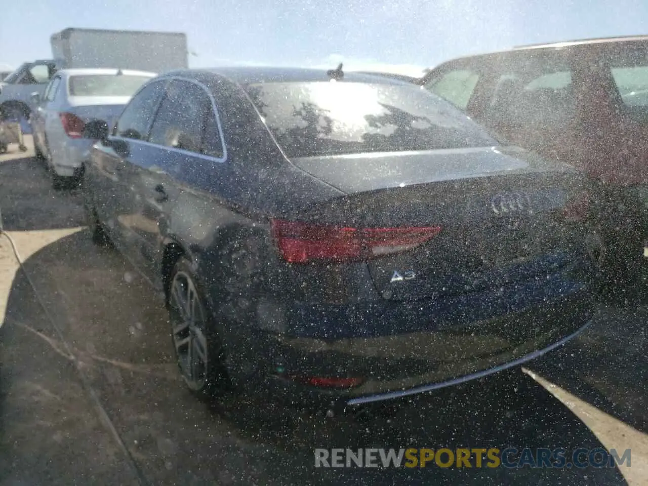 3 fotografías del automóvil dañado WAUAUGFF9K1012929 AUDI A3 2019