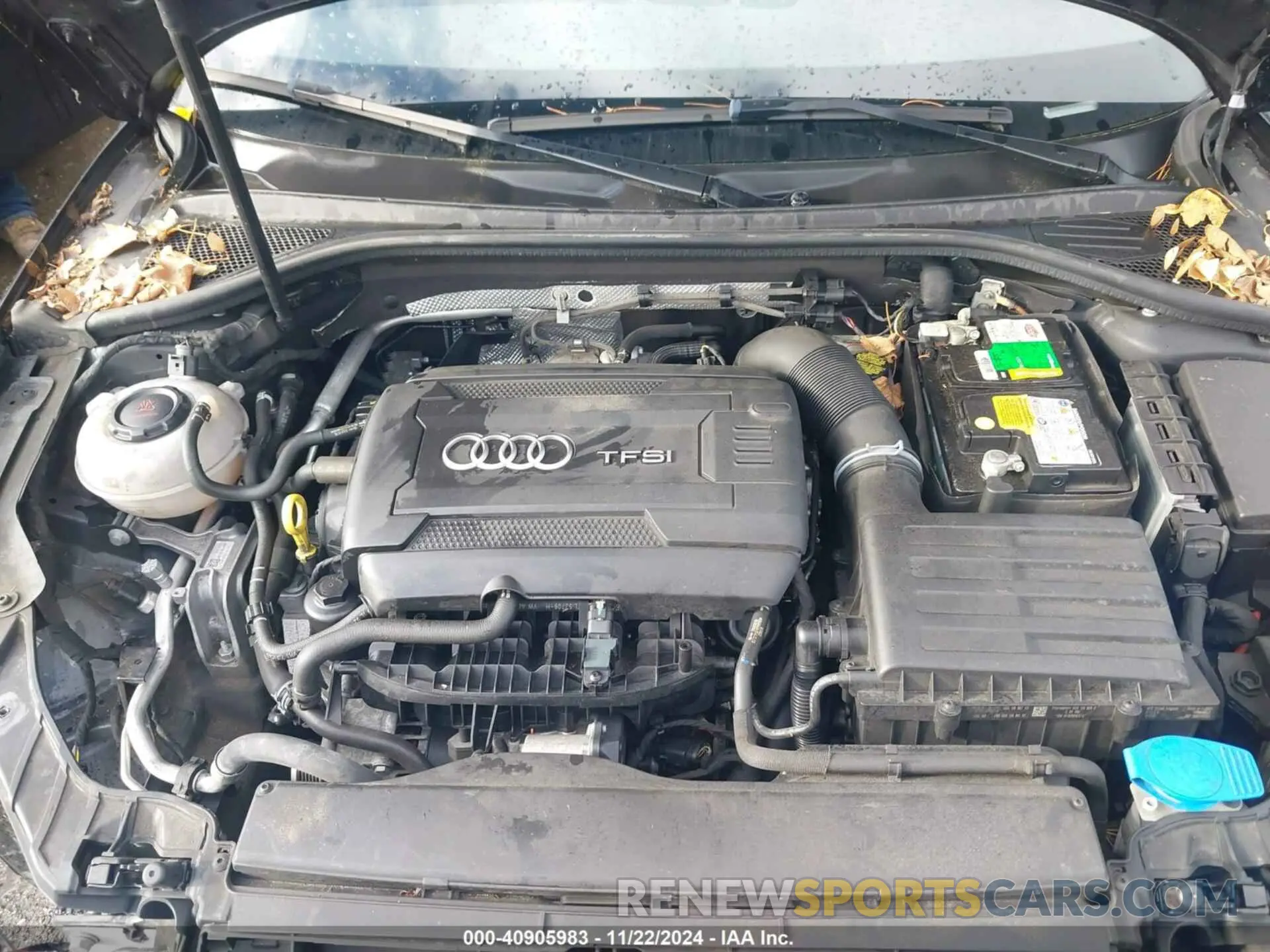 10 fotografías del automóvil dañado WAUBEGFF3K1019313 AUDI A3 2019