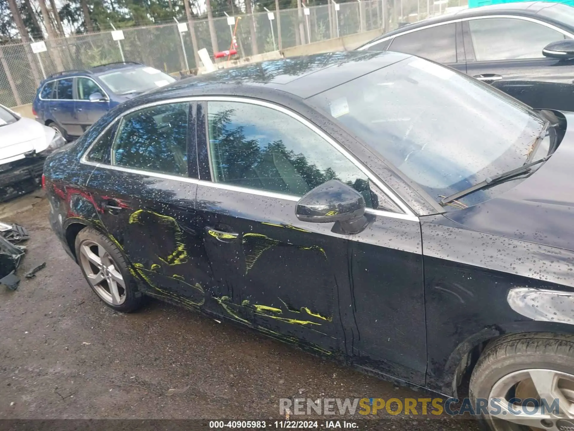 14 fotografías del automóvil dañado WAUBEGFF3K1019313 AUDI A3 2019