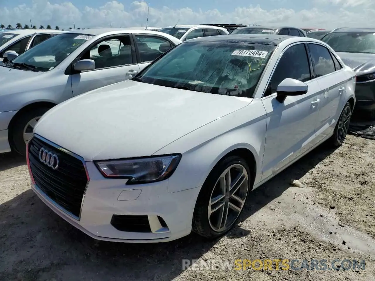 1 fotografías del automóvil dañado WAUBEGFF3K1028335 AUDI A3 2019