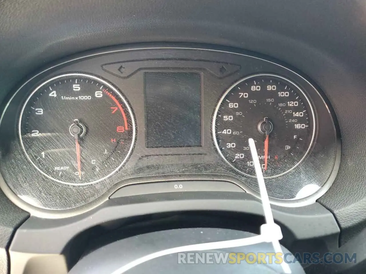 9 fotografías del automóvil dañado WAUBEGFF3K1028335 AUDI A3 2019