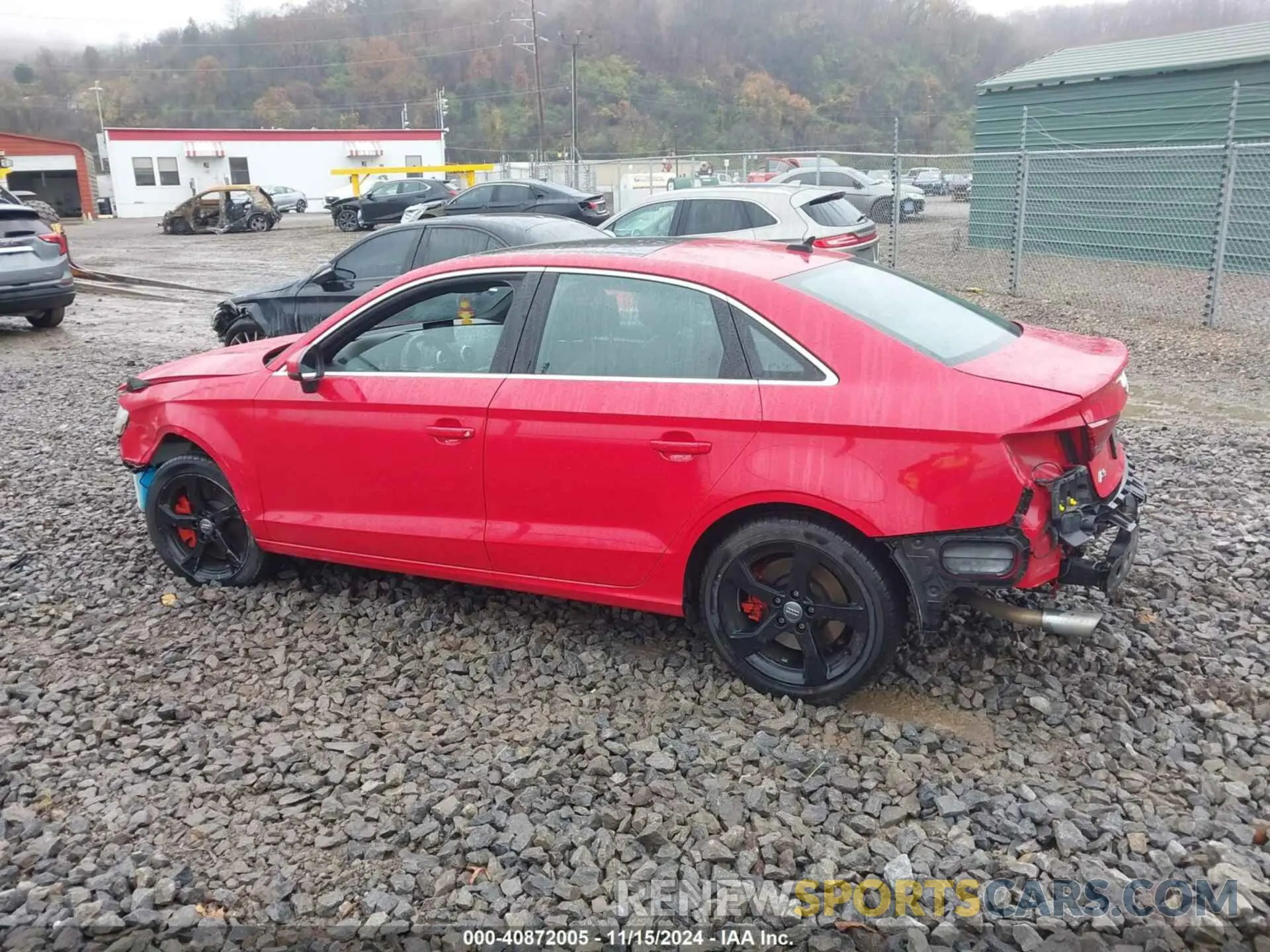 15 fotografías del automóvil dañado WAUBEGFF4KA122305 AUDI A3 2019