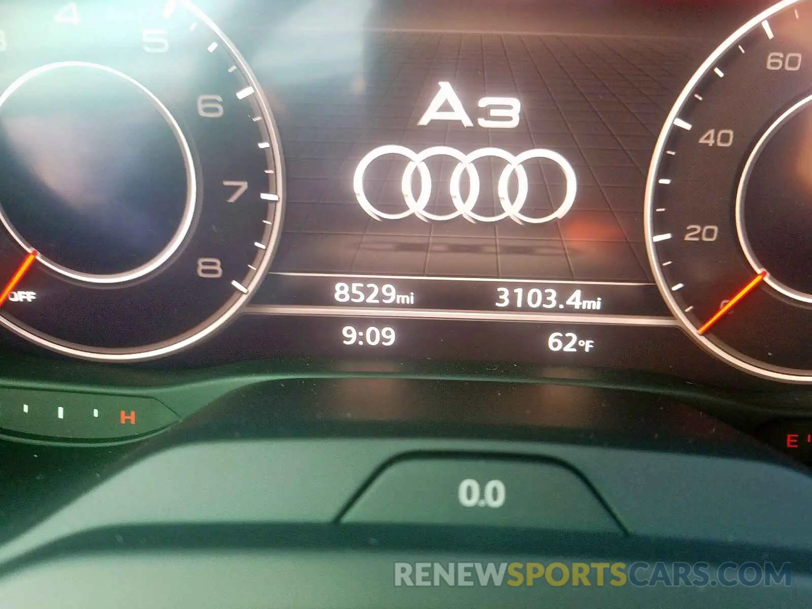 8 fotografías del automóvil dañado WAUGUGFF6K1008895 AUDI A3 2019