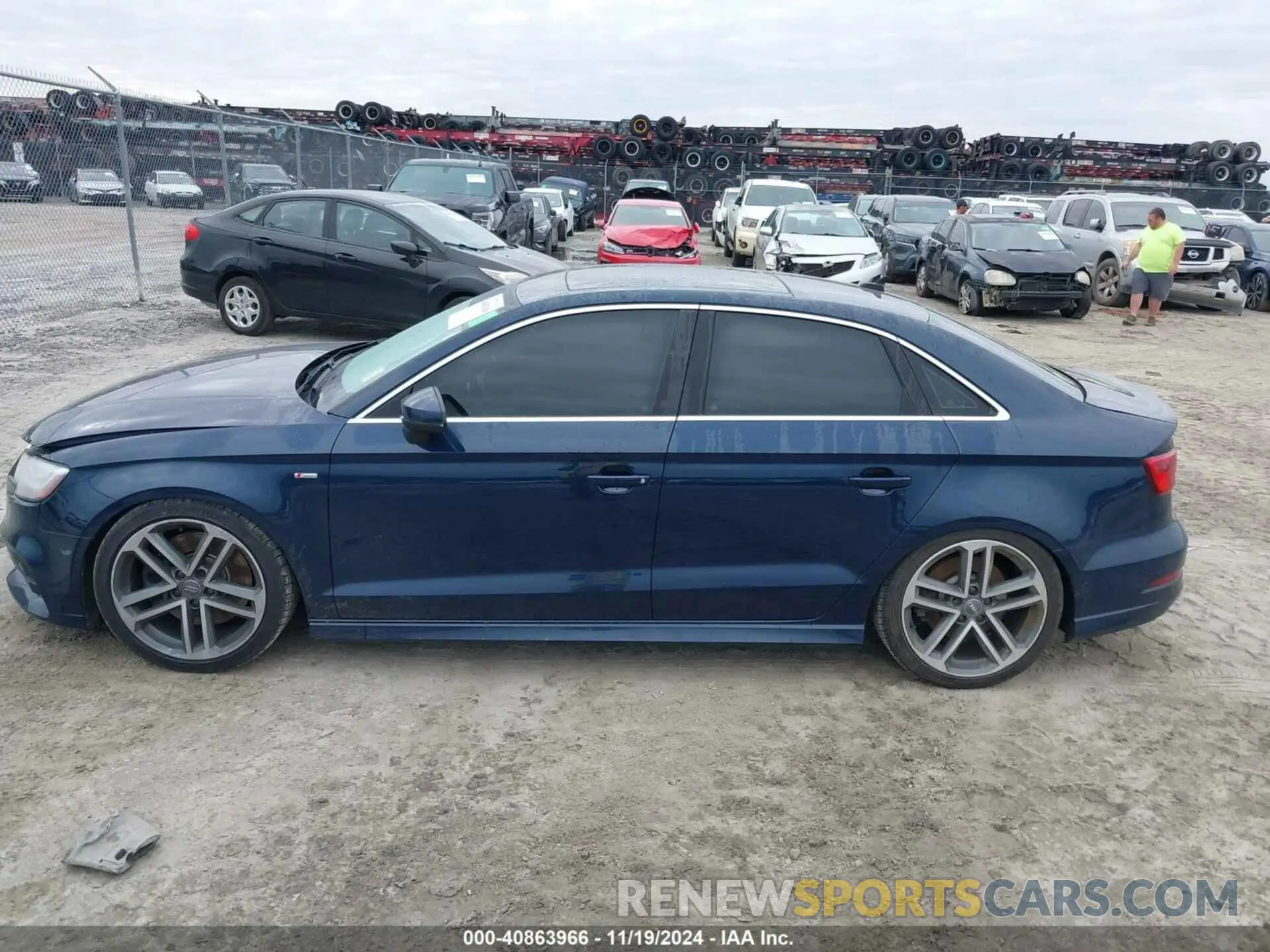 14 fotografías del automóvil dañado WAUJEGFF4K1016934 AUDI A3 2019
