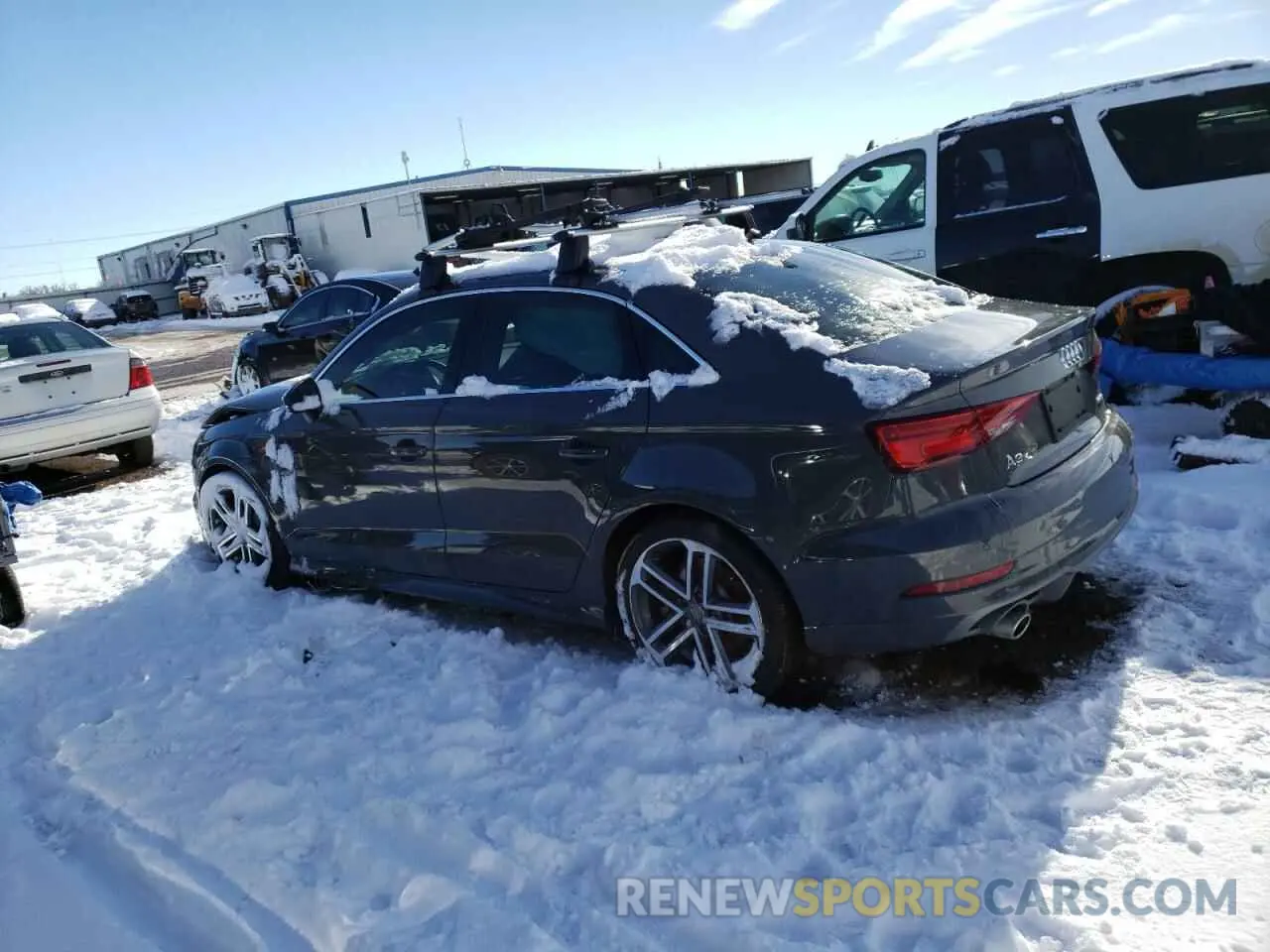 2 fotografías del automóvil dañado WAUJEGFF4K1018456 AUDI A3 2019