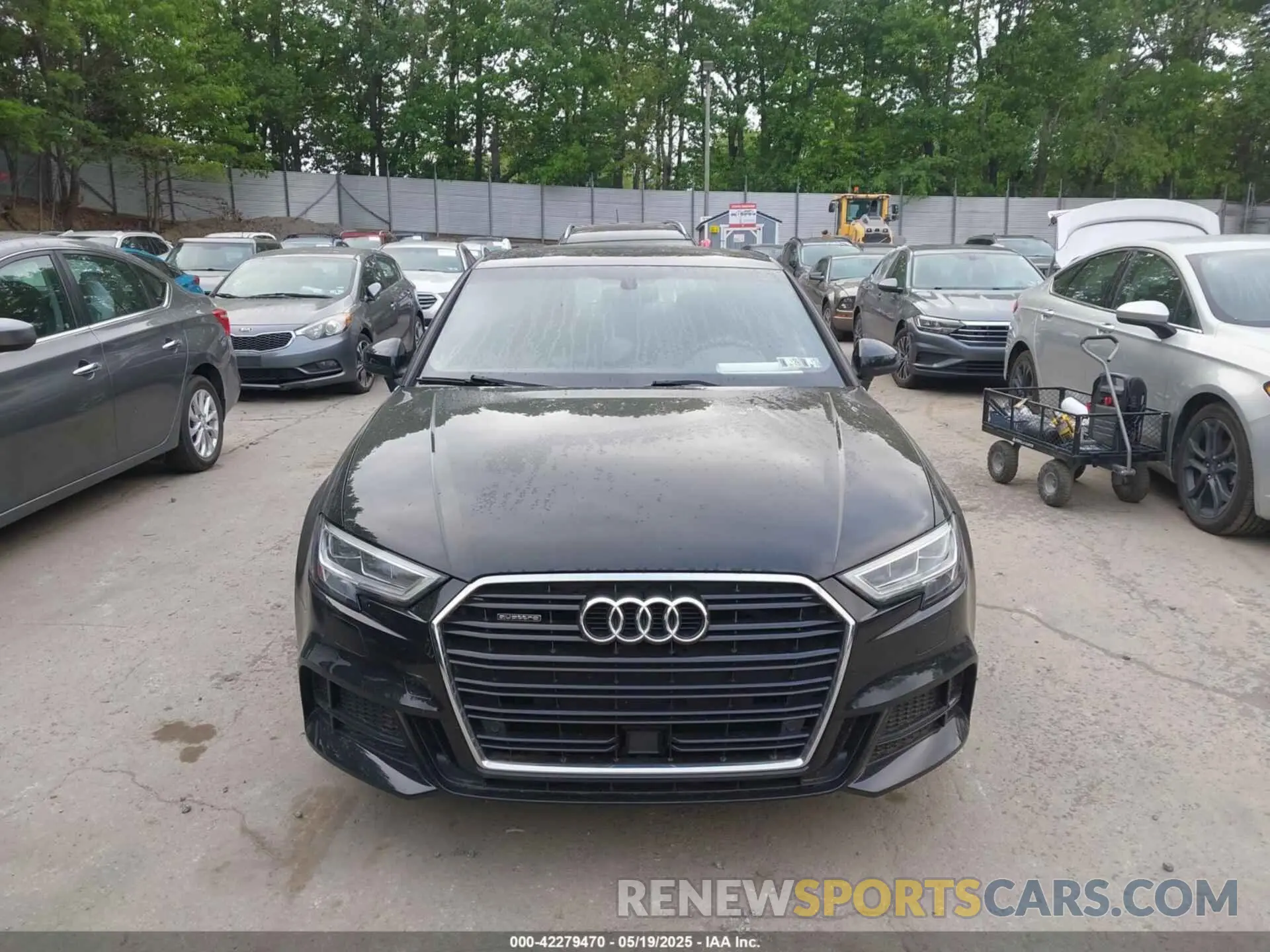 13 fotografías del automóvil dañado WAUJEGFF6K1017339 AUDI A3 2019