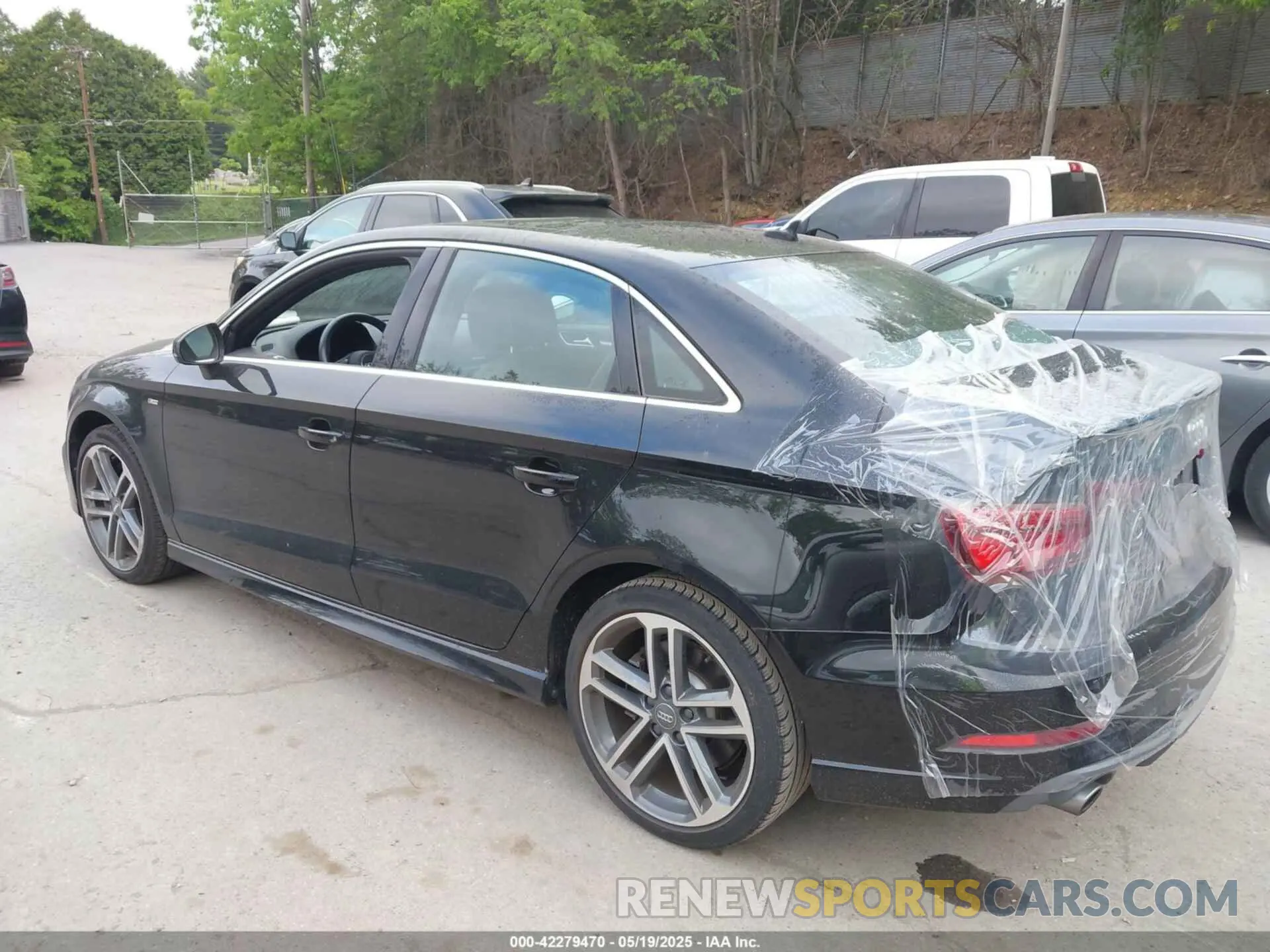 3 fotografías del automóvil dañado WAUJEGFF6K1017339 AUDI A3 2019