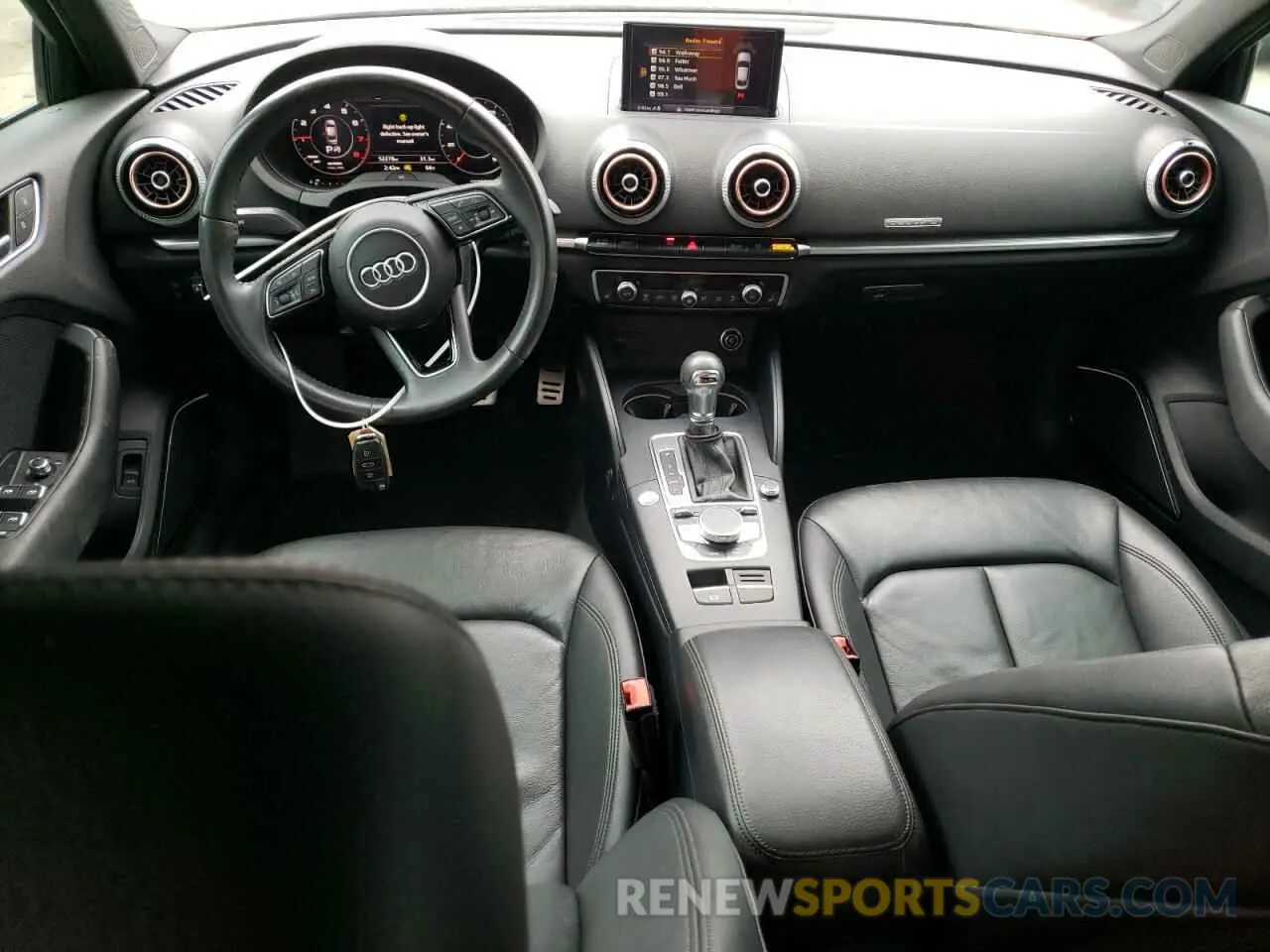8 fotografías del automóvil dañado WAUJEGFF9K1019005 AUDI A3 2019