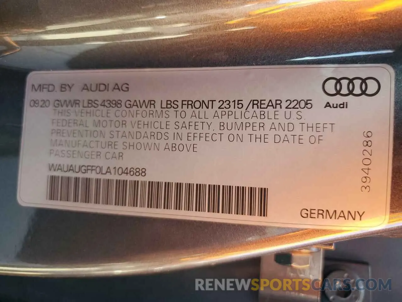 13 fotografías del automóvil dañado WAUAUGFF0LA104688 AUDI A3 2020