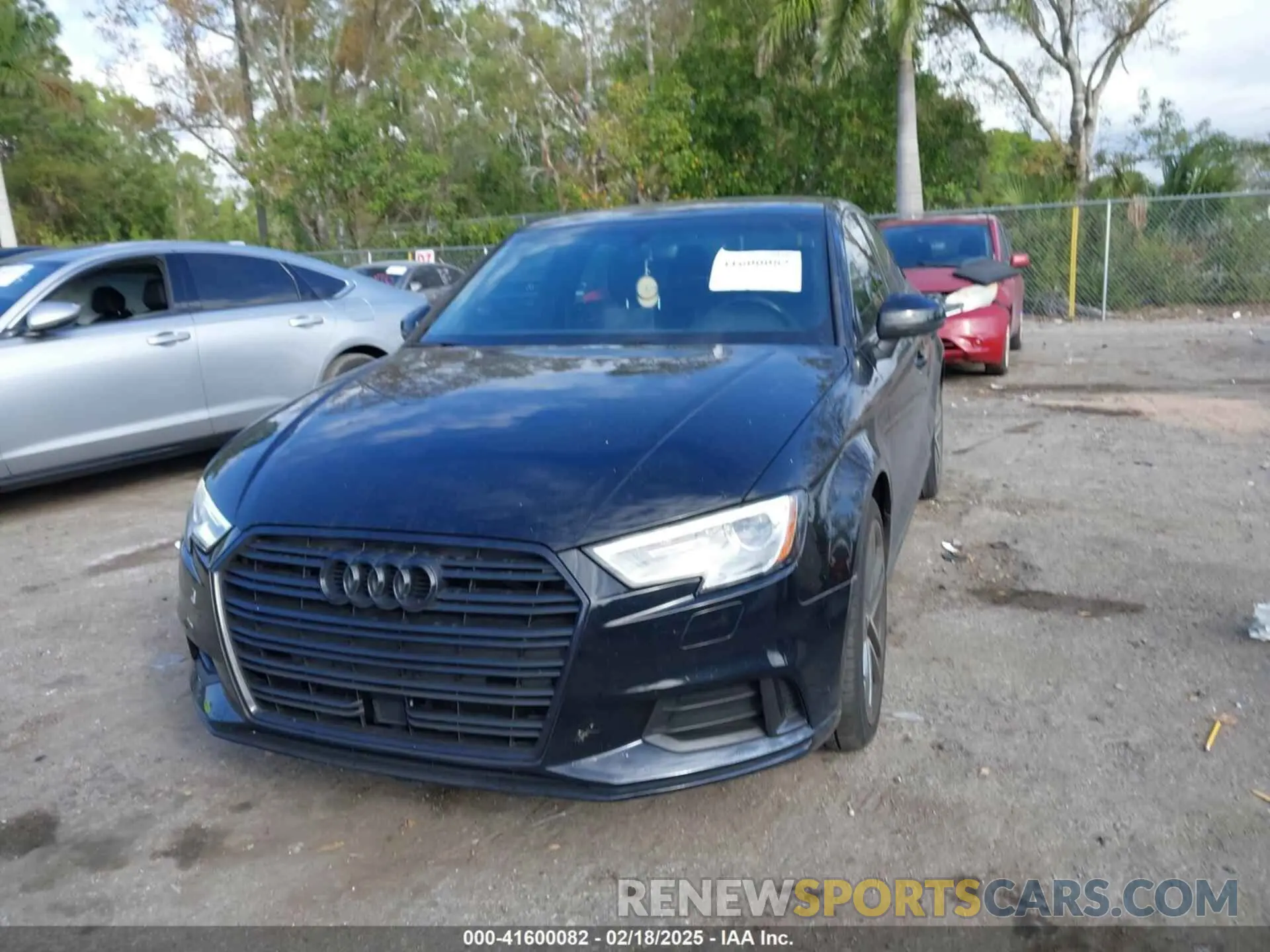 12 fotografías del automóvil dañado WAUAUGFF1LA032822 AUDI A3 2020