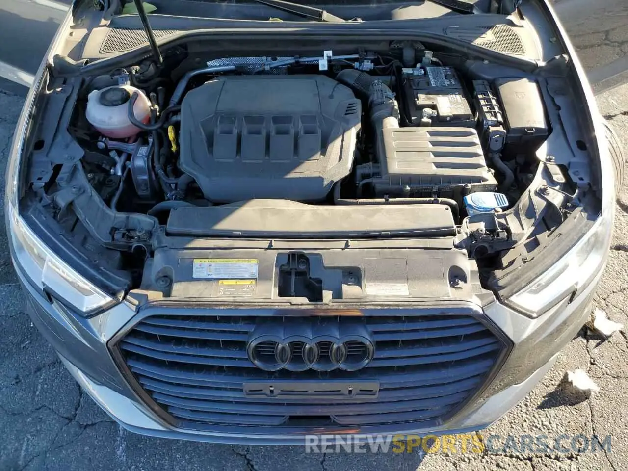 11 fotografías del automóvil dañado WAUAUGFF1LA104862 AUDI A3 2020