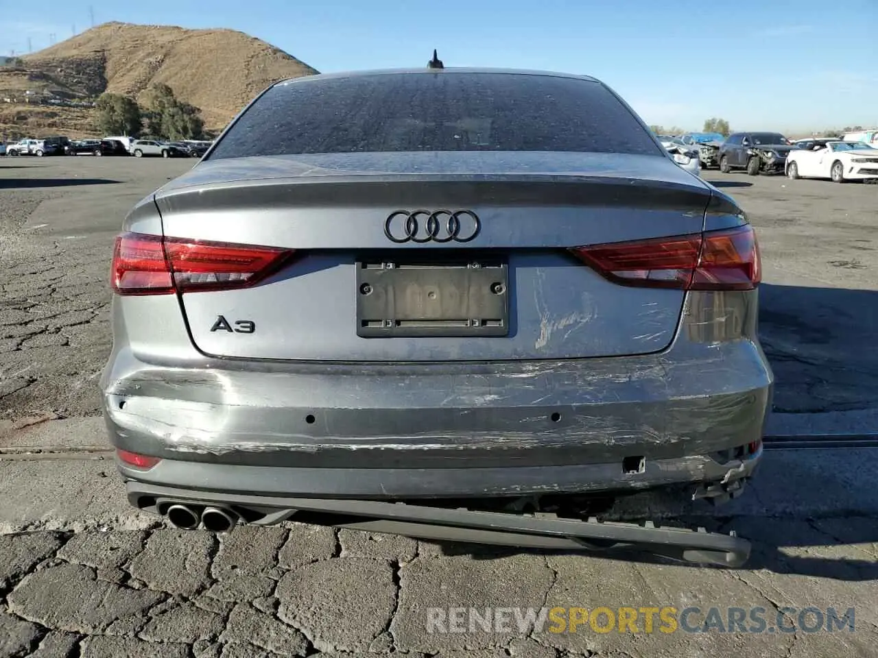 6 fotografías del automóvil dañado WAUAUGFF1LA104862 AUDI A3 2020