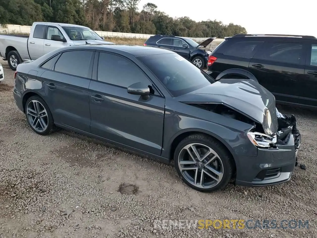 4 fotografías del automóvil dañado WAUAUGFF2LA035714 AUDI A3 2020