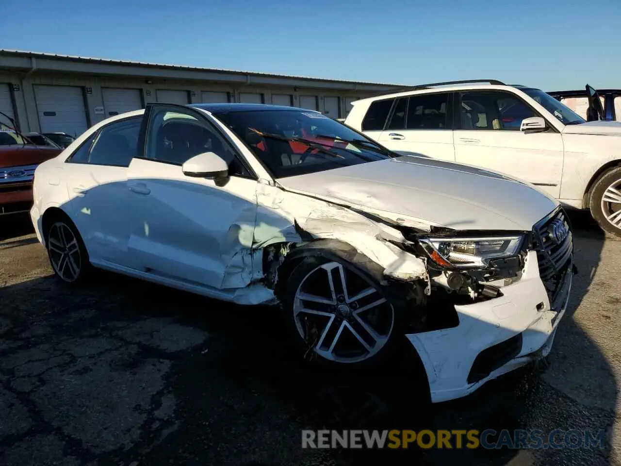 4 fotografías del automóvil dañado WAUAUGFF2LA101971 AUDI A3 2020