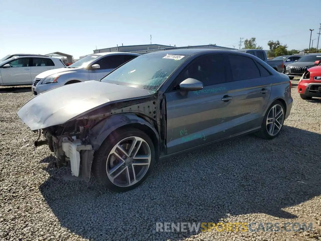 1 fotografías del automóvil dañado WAUAUGFF6LA104324 AUDI A3 2020